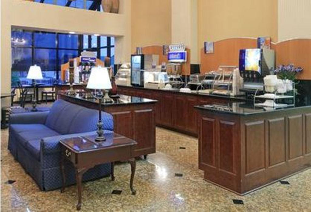 Southaven Inn Express - Memphis International Airport/Graceland Restaurant bilde